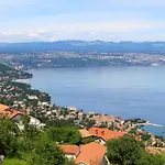 Apartamento With Parking Space Lovran, Opatija - 7713